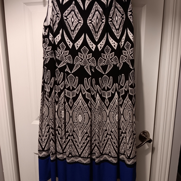 cleo Dresses & Skirts - Cleo Black and Royal Blue  White  Geometric Patterned Top